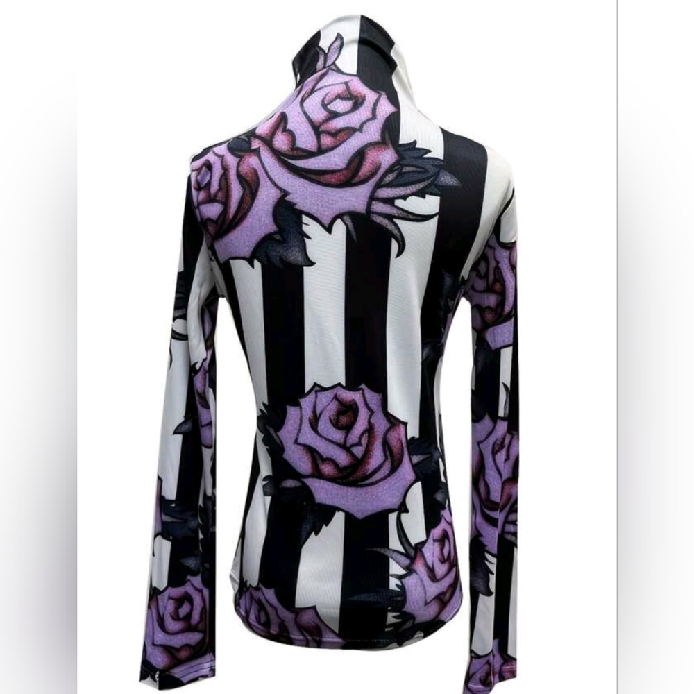 Bold Roses Print Top Lightweight - Picture 5 of 7
